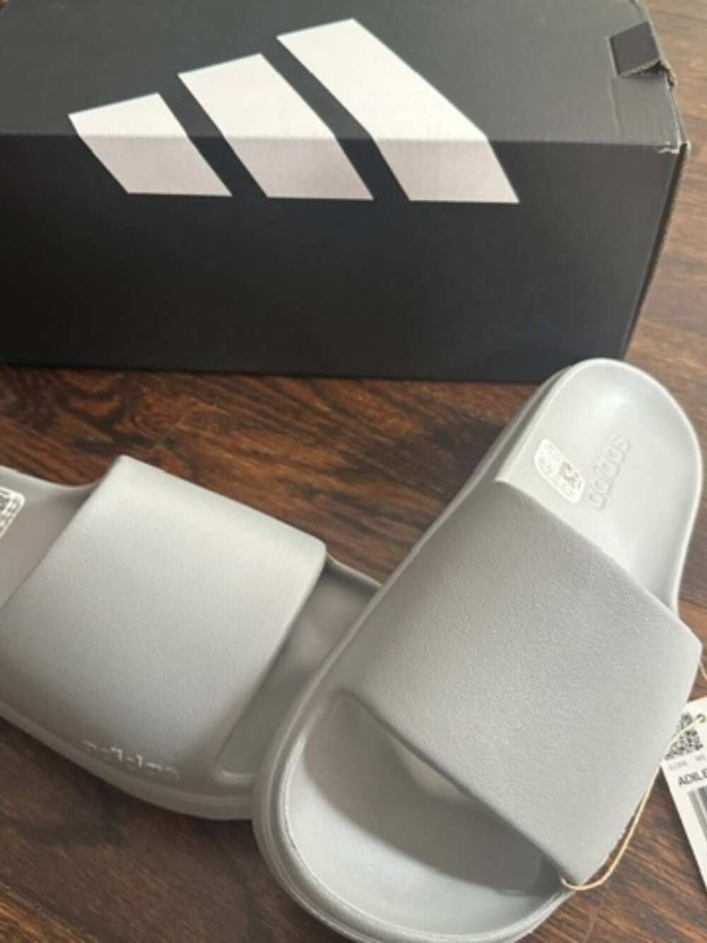 Adidas Adilette Lumia Slides - Men's Sz 7/Women's Sz 8 - New with Tags